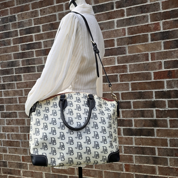 Dooney & Bourke 1975 Logo Satchel Cream Black Red Interior Shoulder Bag - Picture 5 of 14